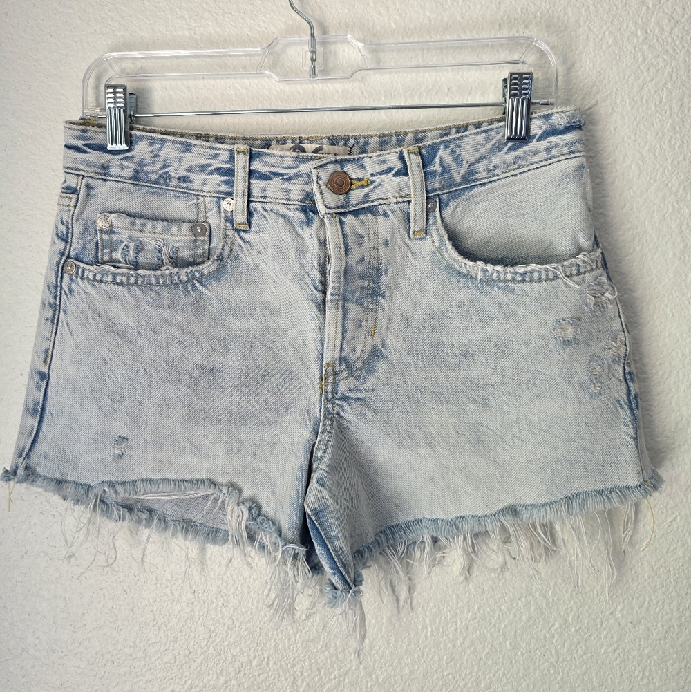 Free People Shorts, Light Wash, Size 26